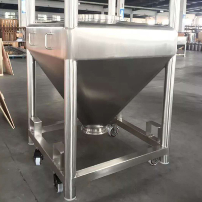 不銹鋼料倉(圖1) 移動不銹鋼料倉